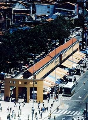 Camelódromo, Calçadão dos Mascates, Recife, Brasil, Arquitetos Zeca Brandão e Ronaldo L'Amour, 1993-94. <br />Foto Daniel Berinson 