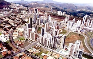 Expansão da cidade de Belo Horizonte, ao sul [Stael Alvarenga. 2002]
