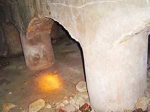 Fig. 15 - Interior de cisterna inacabada