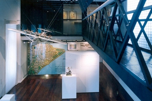 Exposição “Art déco no Rio de Janeiro” no Centro de Arquitetura e Urbanismo do Rio de Janeiro. Curadoria de Jorge Czajkowski, 1997<br />Foto divulgação  [CAU SMU PCRJ]