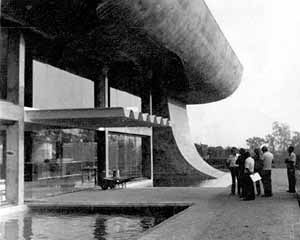 Instituto Brasileiro do Café – IBC, Campinas, 1971. Arquiteto Roberto Tibau