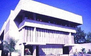 Ambulatório do IPASEA, Manaus, 1979, Arquiteto Severiano Porto