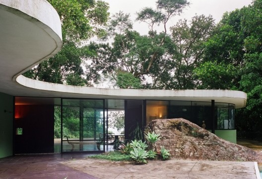 Casa das Canoas, Rio de Janeiro RJ. Arquiteto Oscar Niemeyer<br />Foto Nelson Kon 