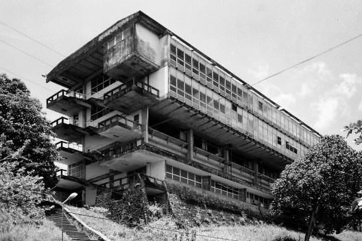 Faculdade de Arquitetura, Universidade Federal da Bahia, Salvador, arquiteto Diógenes Rebouças<br />Foto divulgação  [Acervo Assis Reis]