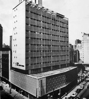 Edifício Renata Sampaio Ferreira, 1956