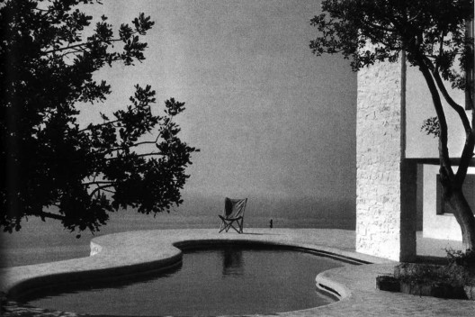 Casa Ugalde, Caldes d´Estrac, Barcelona, 1951/53. Arquiteto José Antonio Coderch [Livro resenhado]