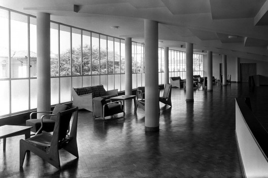 Teatro Cultura Artística, foyer superior, São Paulo, 1949. Arquiteto Rino Levi [Acervo Digital Rino Levi]