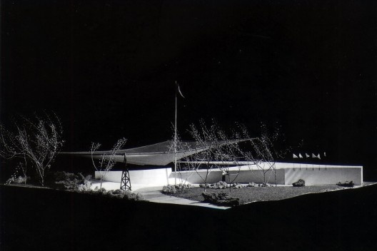 Pavilhão do Brasil na Exposição Internacional de Bruxelas, 1958. Arquiteto Sérgio Bernardes