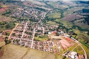 Foto aérea de Minduri, 2007. Acervo Prefeitura Municipal de Minduri.