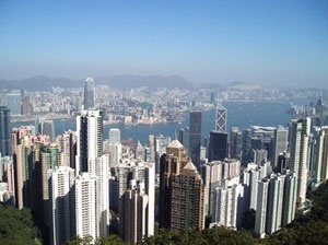 Vista panorâmica da ilha de Hong Kong [upload.wikimedia.org/wikipedia]