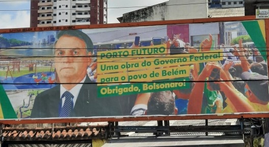 Outdoor de agradecimento a Jair Bolsonaro pelo projeto<br />Foto Adailson Soares Dantas, 2020 