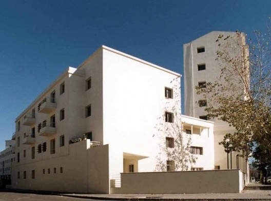 Complexo Cuareim, habitação de interesse social, Montevidéu, anos 1990, projeto do arquiteto Nelson Inda<br />Foto divulgação 