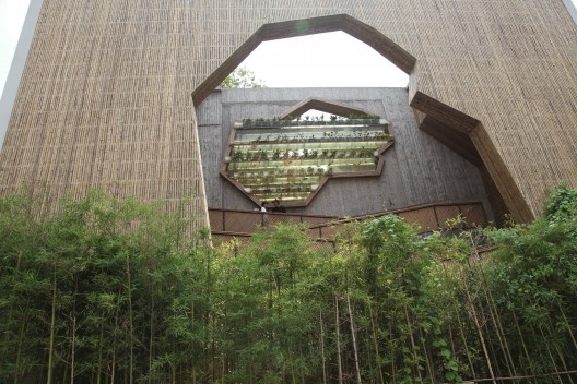 Ningbo Tengtou Pavilion, Shanghai Expo, 2010. Shangai, China<br />Foto Lu Wenyu  [Pritzker Prize]
