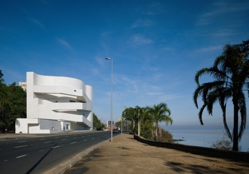 Instituto Iberê Camargo, Porto Alegre. Arquiteto Álvaro Siza<br />Foto Nelson Kon 