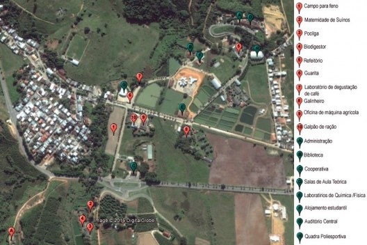 Implantação da Escola Agrotécnica Federal de Alegre - EAFA<br />Foto Google Earth, com manipulação da autora, 2016 