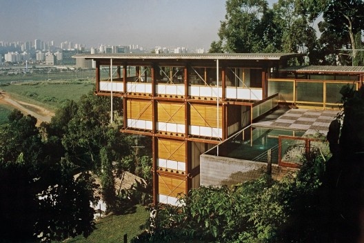 Casa Hélio Olga, São Paulo SP, 1990. Arquiteto Marcos Acayaba<br />Foto Nelson Kon 