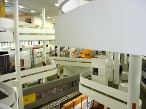 Bienal Internacional de Arquitetura de São Paulo, Pavilhão da Bienal, 2005. <br />Fotos do autor 