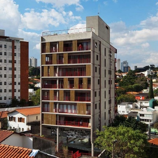 Edifício Simpatia 236, Vila Madalena, São Paulo. Arquiteto Álvaro Puntoni<br />Foto Nelson Kon 