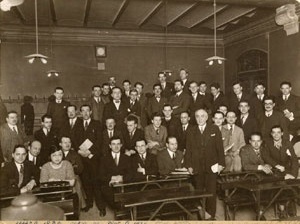 Curso de Gastón Jezé con Estrada y sus compañeros del ISU, 1934 [Colección familia Estrada]