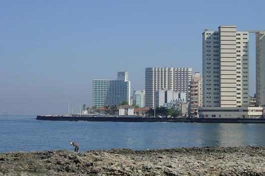 Habana moderna<br />Foto Yazle  [Wikimedia Commons]