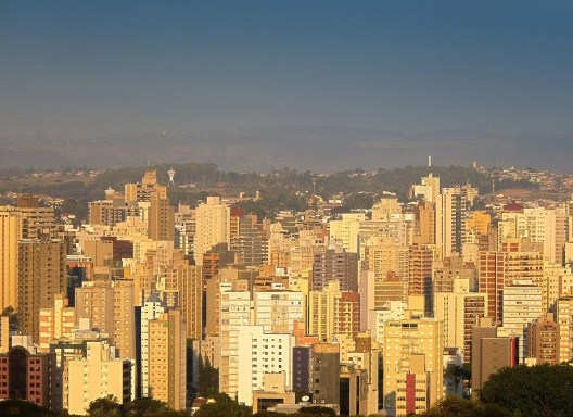 Campinas SP<br />Foto Elson Júnior  [Wikimedia Commons]