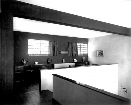 Interiores Residência Rua Toneleiros, Rio de Janeiro, 1931 [Acervo Família Warchavchik]