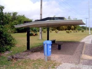 Figura 11 – Abrigo do Centro Administrativo da Bahia<br />Foto do autor 