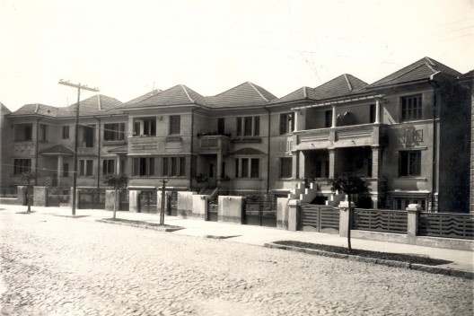 Casas da Rua Luciana de Abreu na década de 1930<br />Autor desconhecido  [Acervo de A.D.Aydos & Cia. Ltd. Engenheiros]