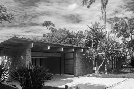 Sobre as residências modernas de Joinville